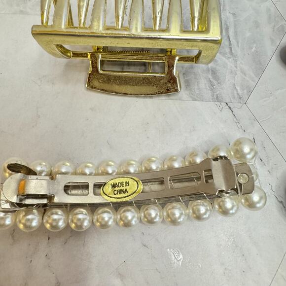 Vintage Goody Hair Barrettes Lot of 6 Gold Tone Metal 1980s Coquette Clip Pearls main image 5